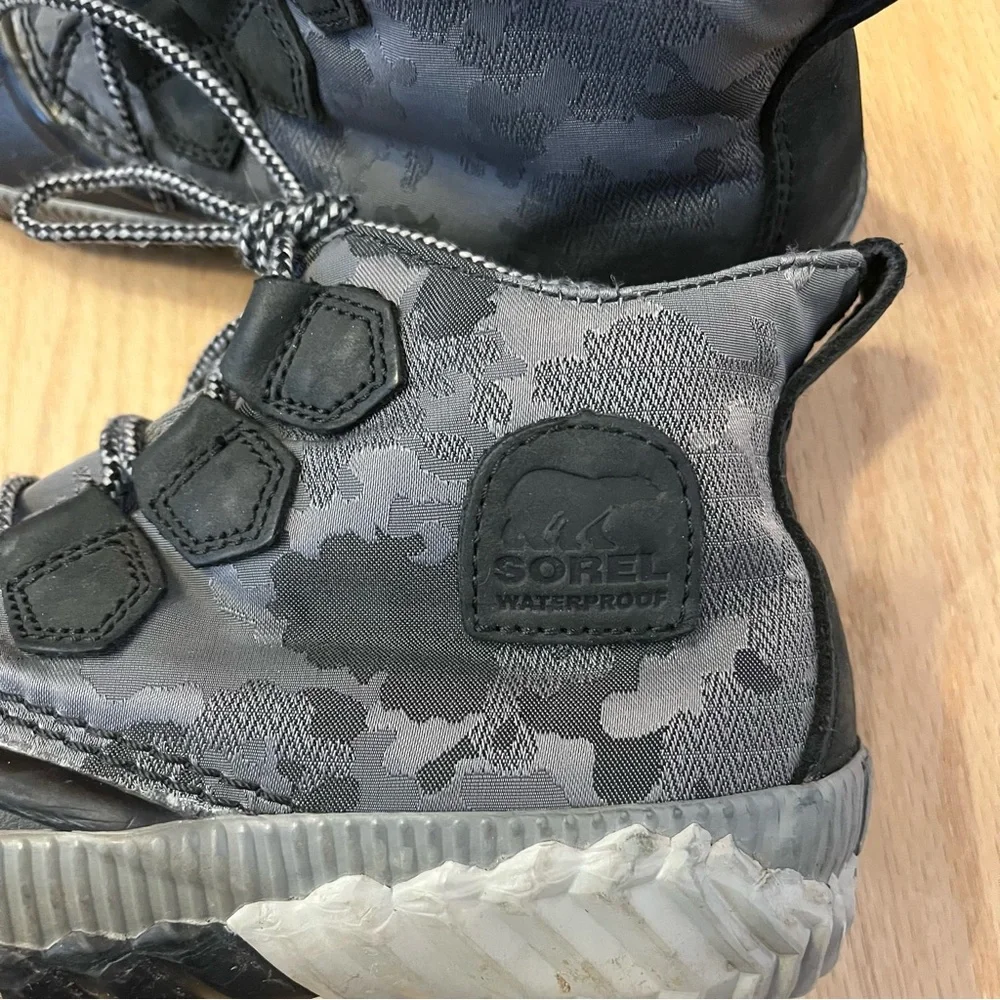 Sorel Out N About Plus Duck Boots in Camo print - Picture 4 of 8